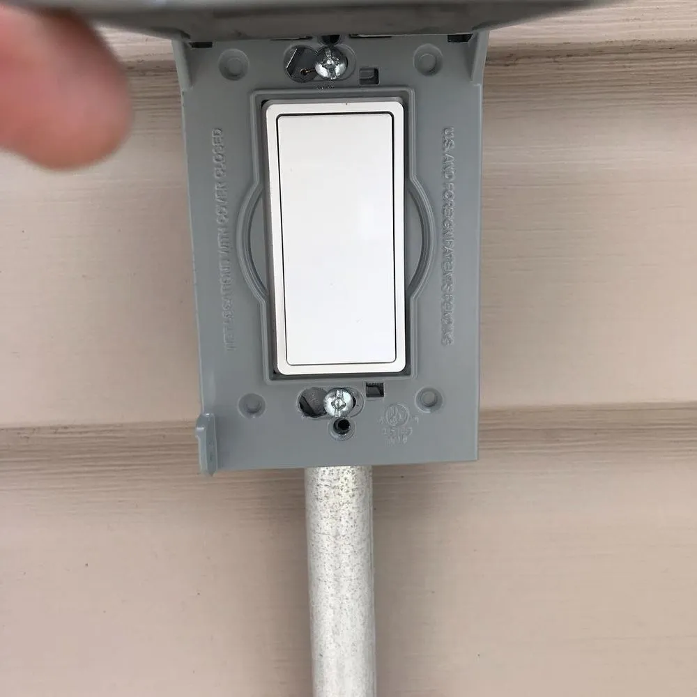 Slide of Capitol Master Electrician