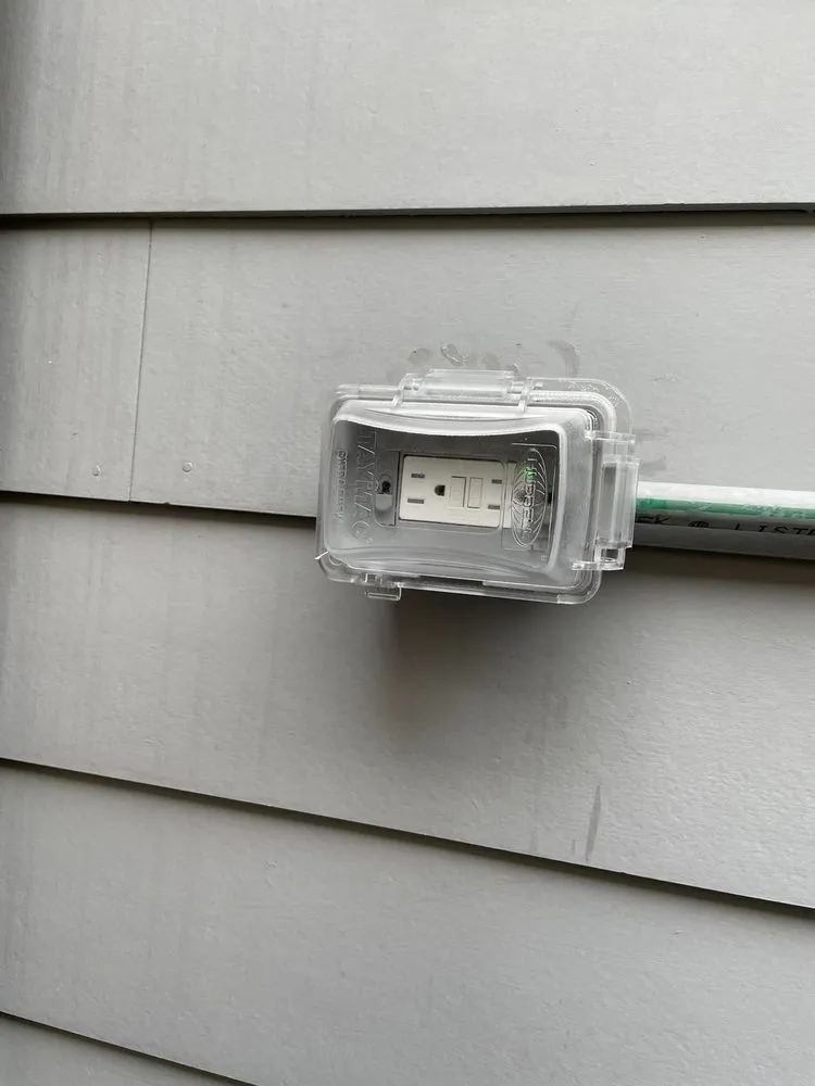 Slide of Captain Electric