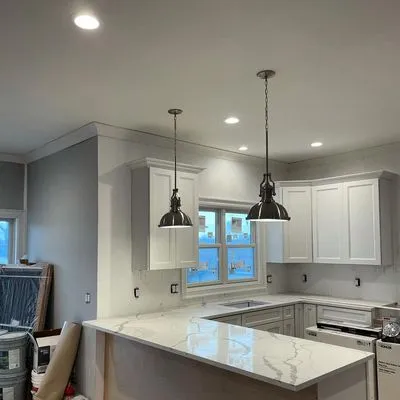 Captain Electric Logo