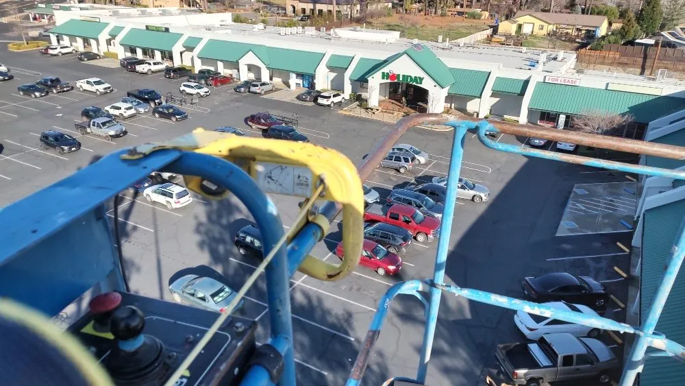 Slide of Captain Todd's Lighting & Electrical