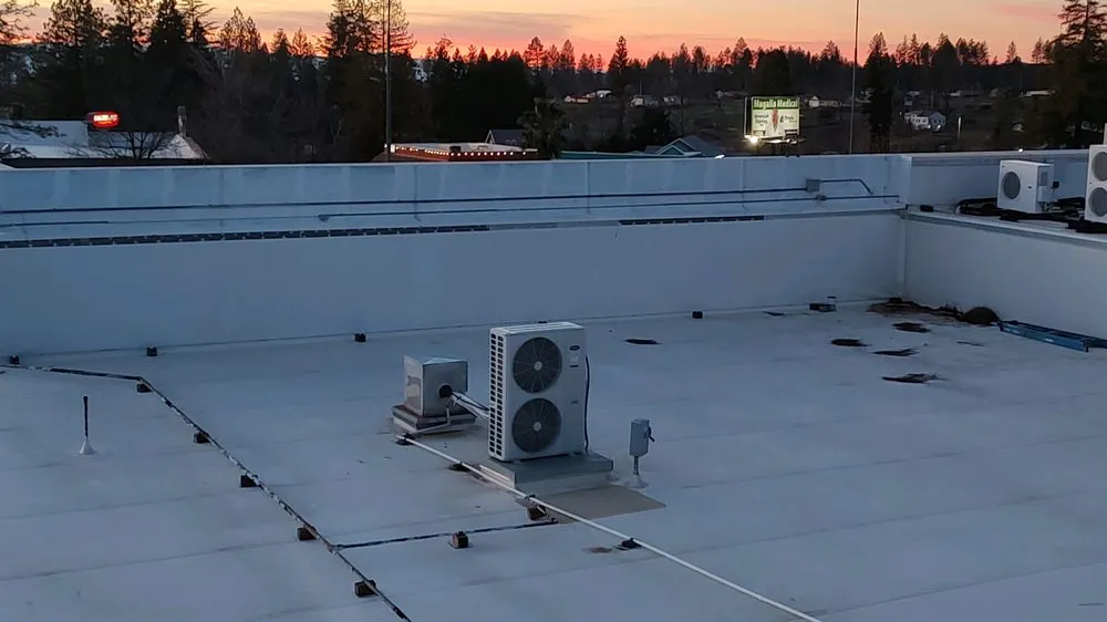 Slide of Captain Todd's Lighting & Electrical