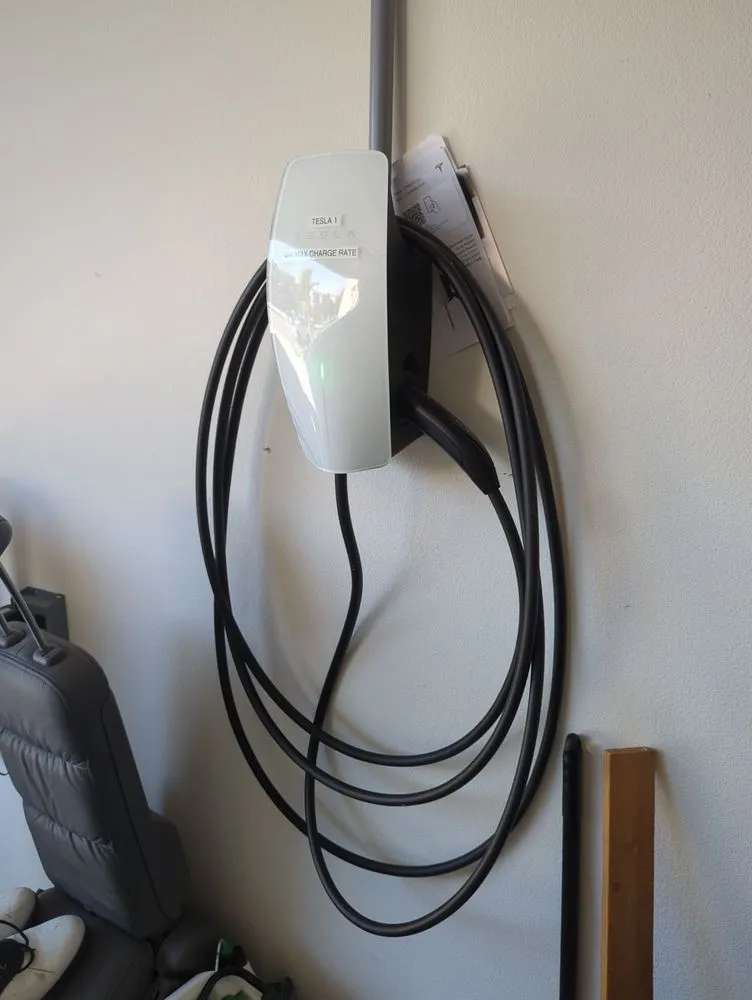 Slide of Car Charger Guy