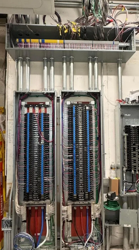 Licensed electrical repair service in ,  - Carcamo Electricians