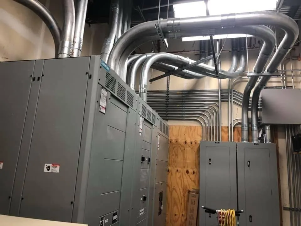 Licensed emergency electrical service service in ,  - Carcamo Electricians