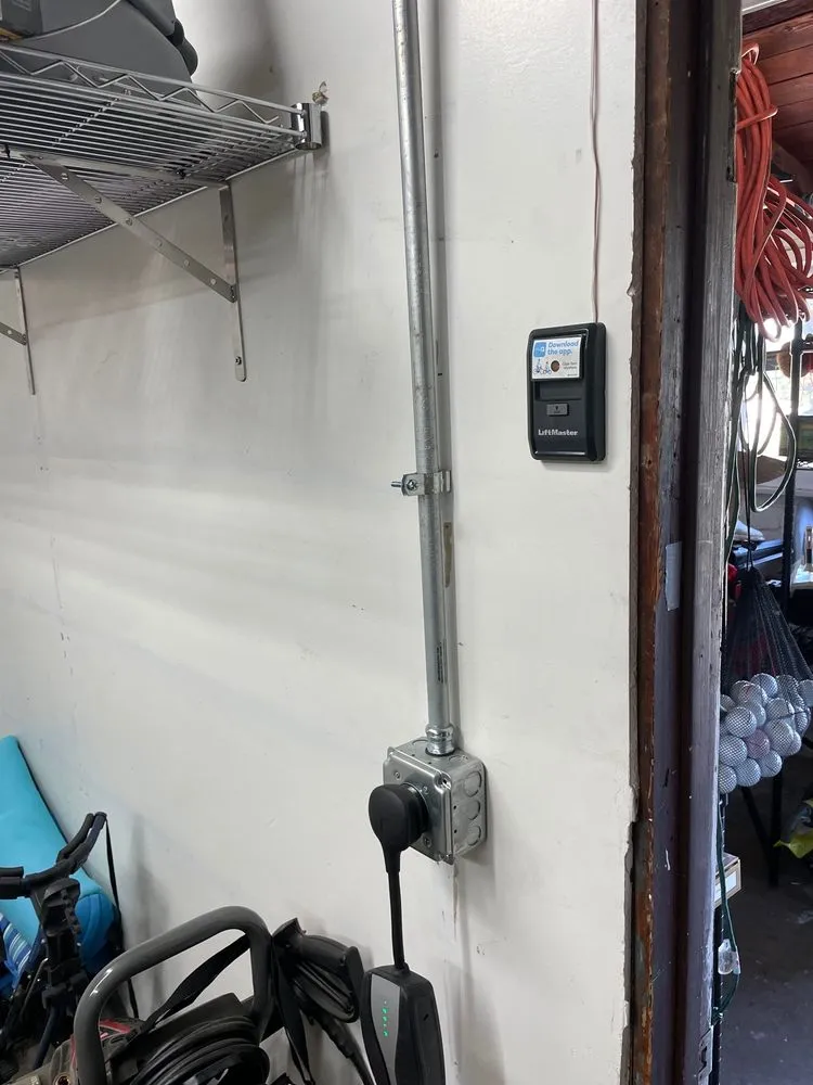 Slide of Cardenas Electric