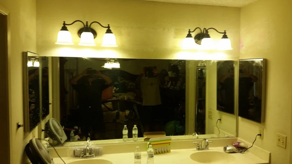 Licensed electrical service for homes in circuit breaker repair, by