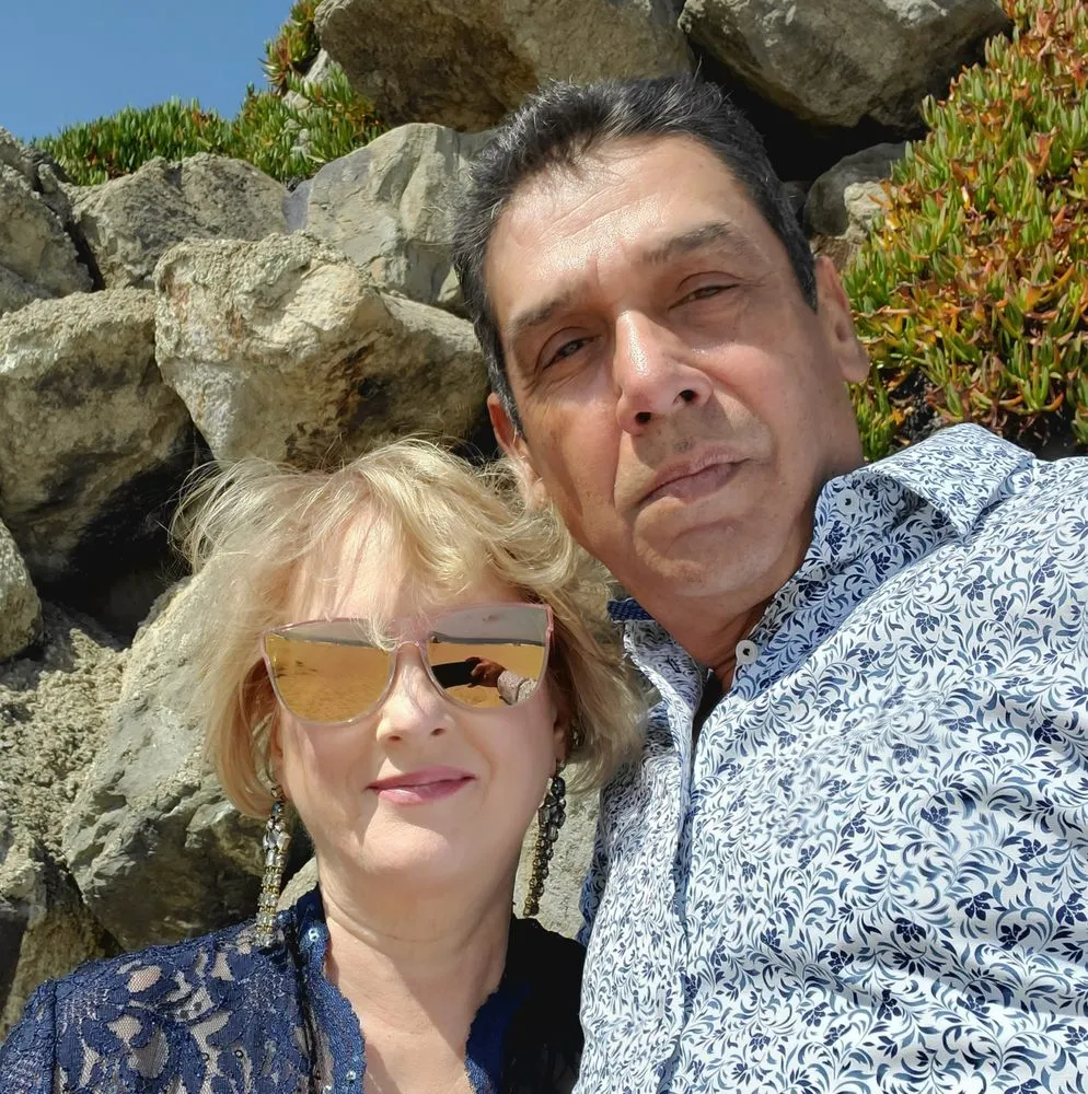 Slide of Cardona Services