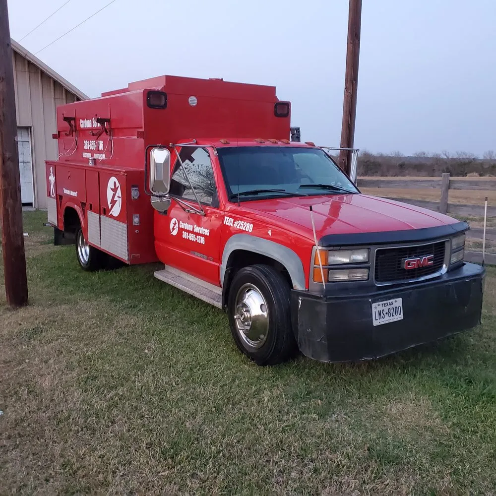 Slide of Cardona Services