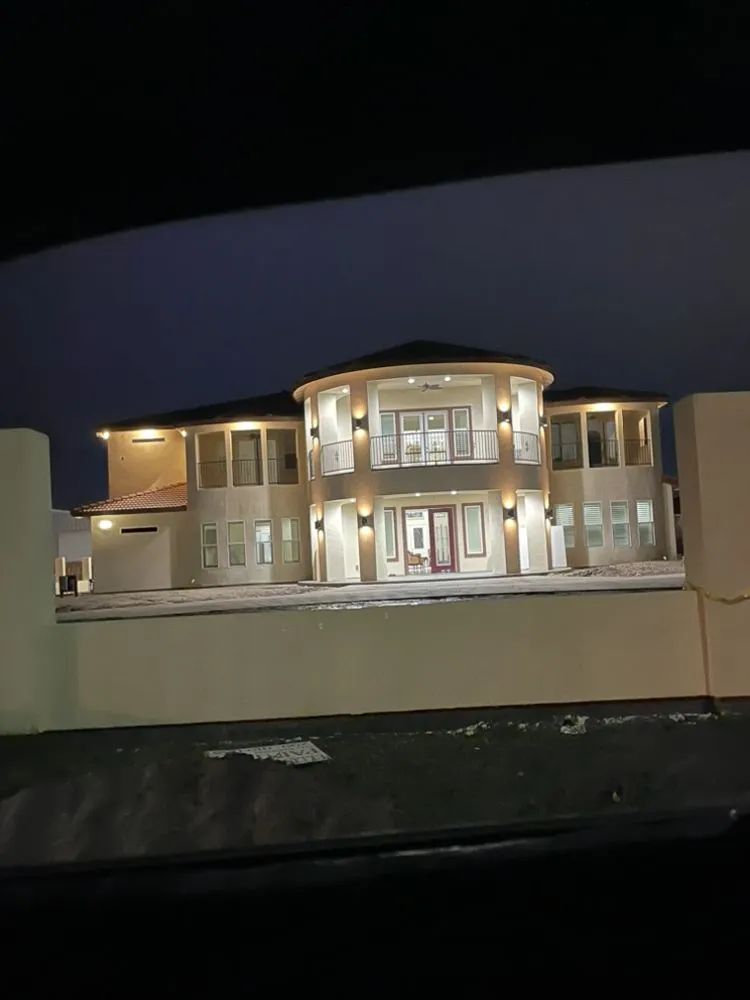 Slide of Cardoso Electrical Services