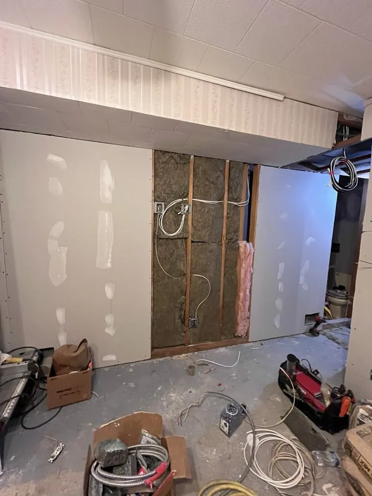 Affordable emergency electrical service experts serving ,  - Carini Maintenance & Repairs