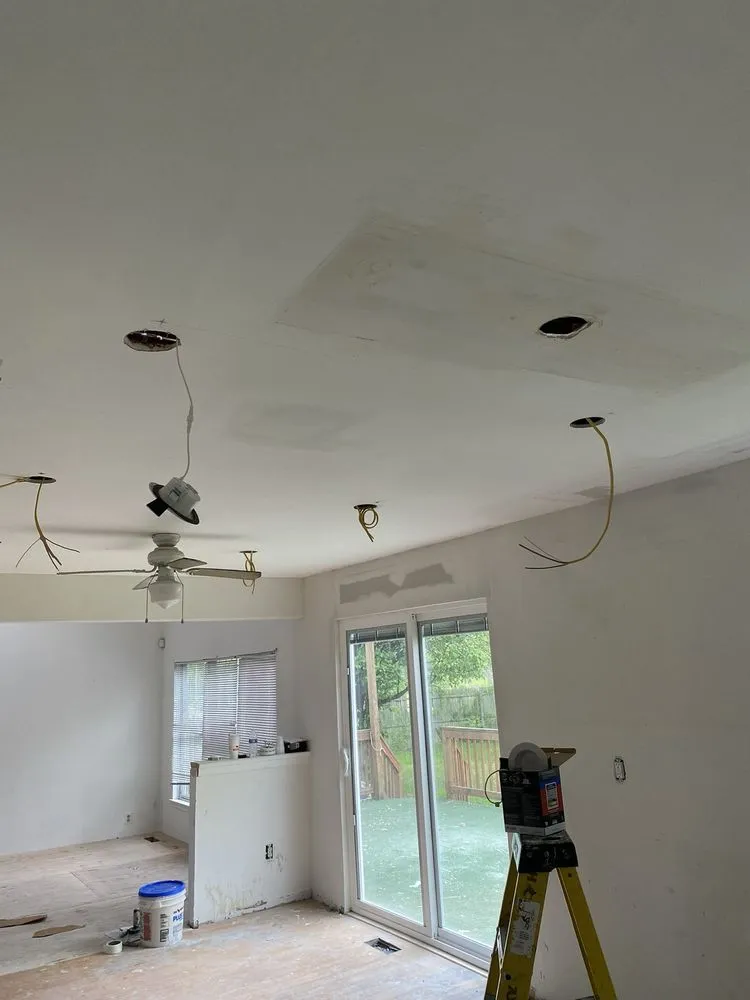 Slide of Carini Maintenance & Repairs