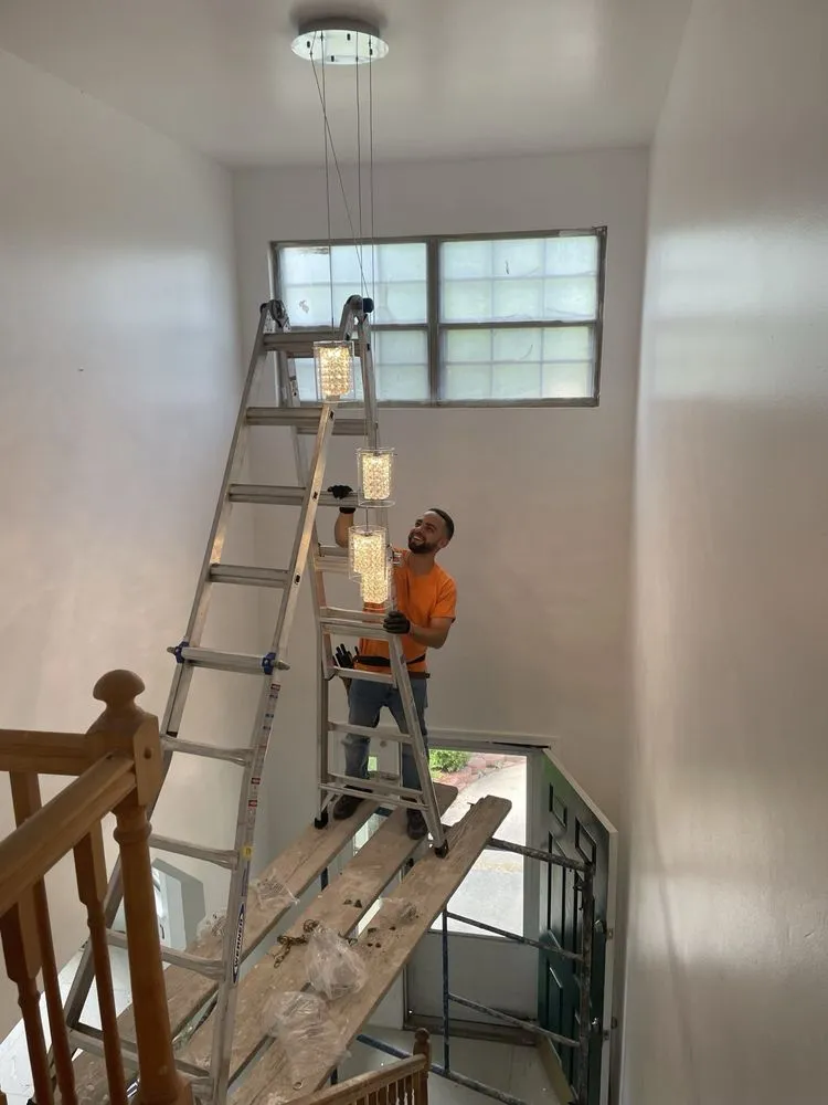 Slide of Carini Maintenance & Repairs