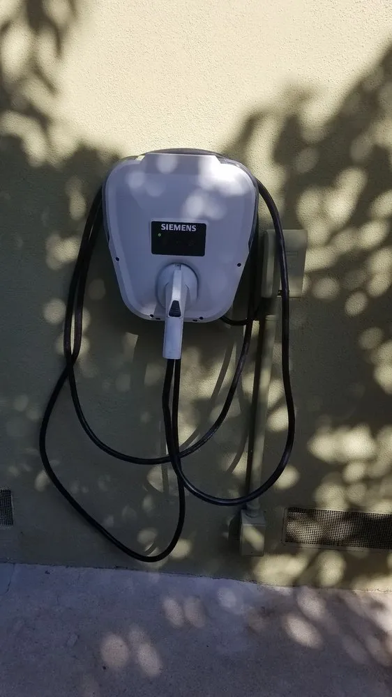 Reliable panel upgrade service in ,  - Carlos Cabrera - The Wire Guy