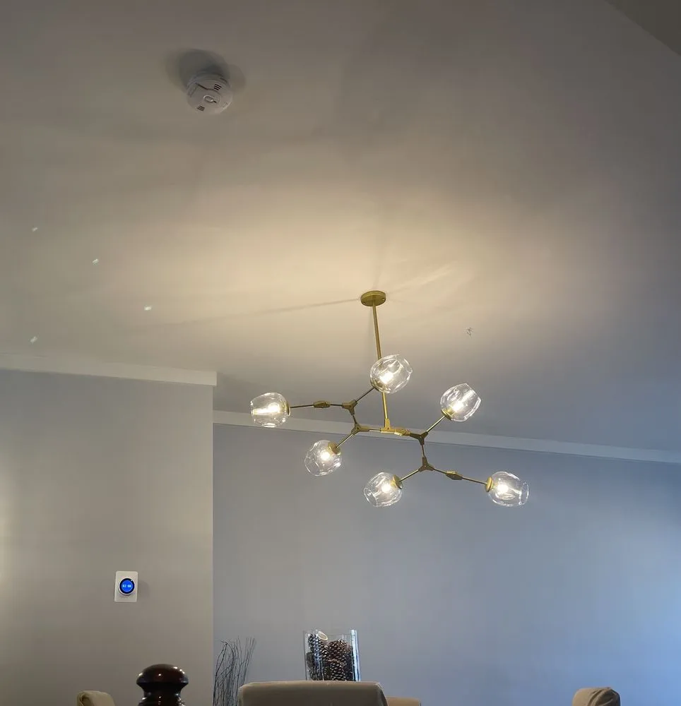 Slide of Carlos Electrical Services