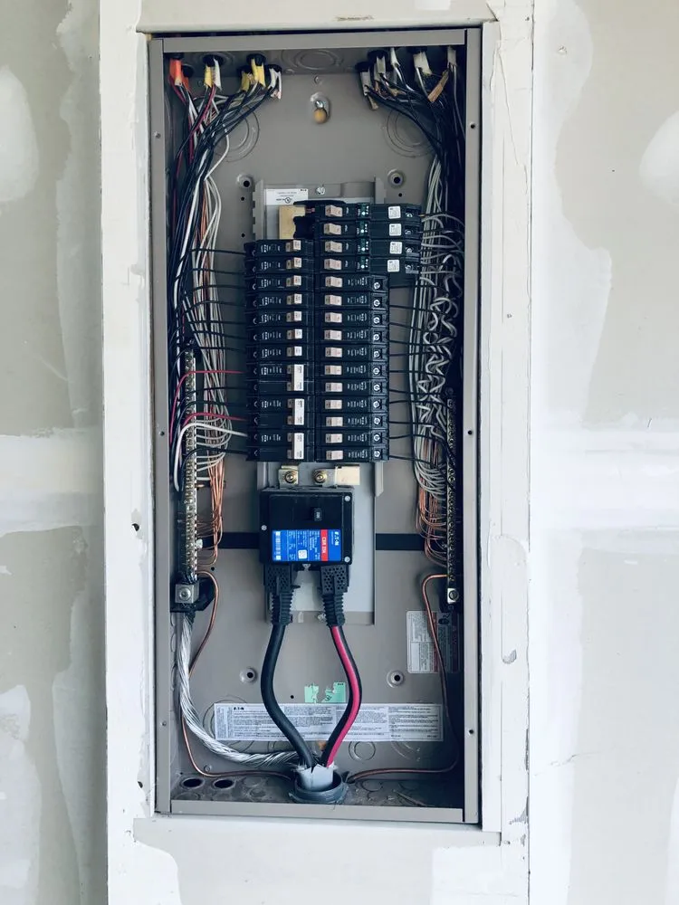 Slide of Carlos Electrical Services