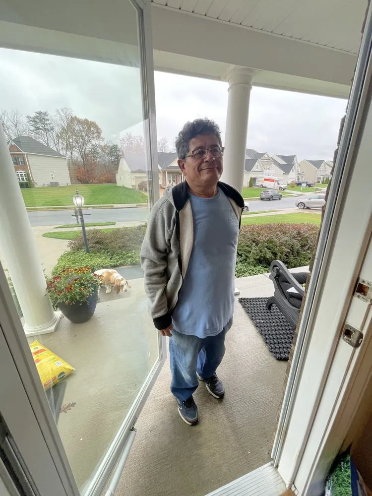 Slide of Carlos Electrical Services