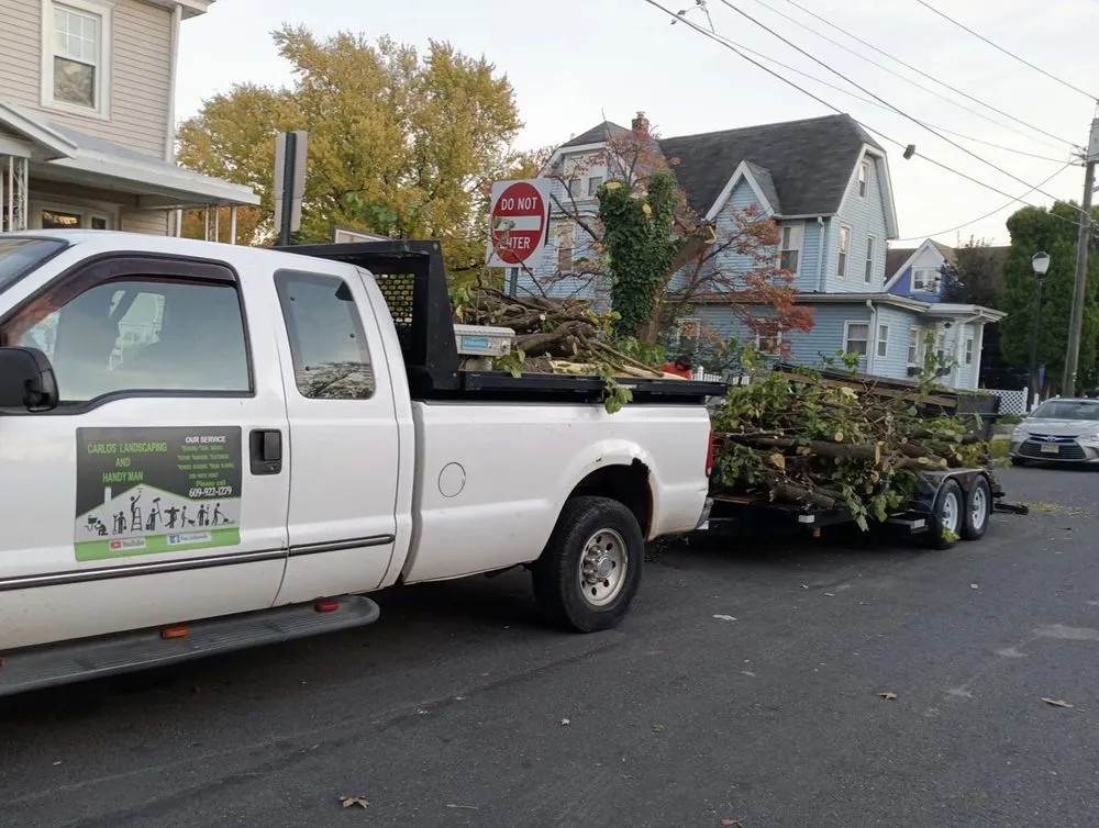 Affordable electrician providing circuit breaker repair in Pennsauken Township, NJ - Carlos Landscaping & Handyman