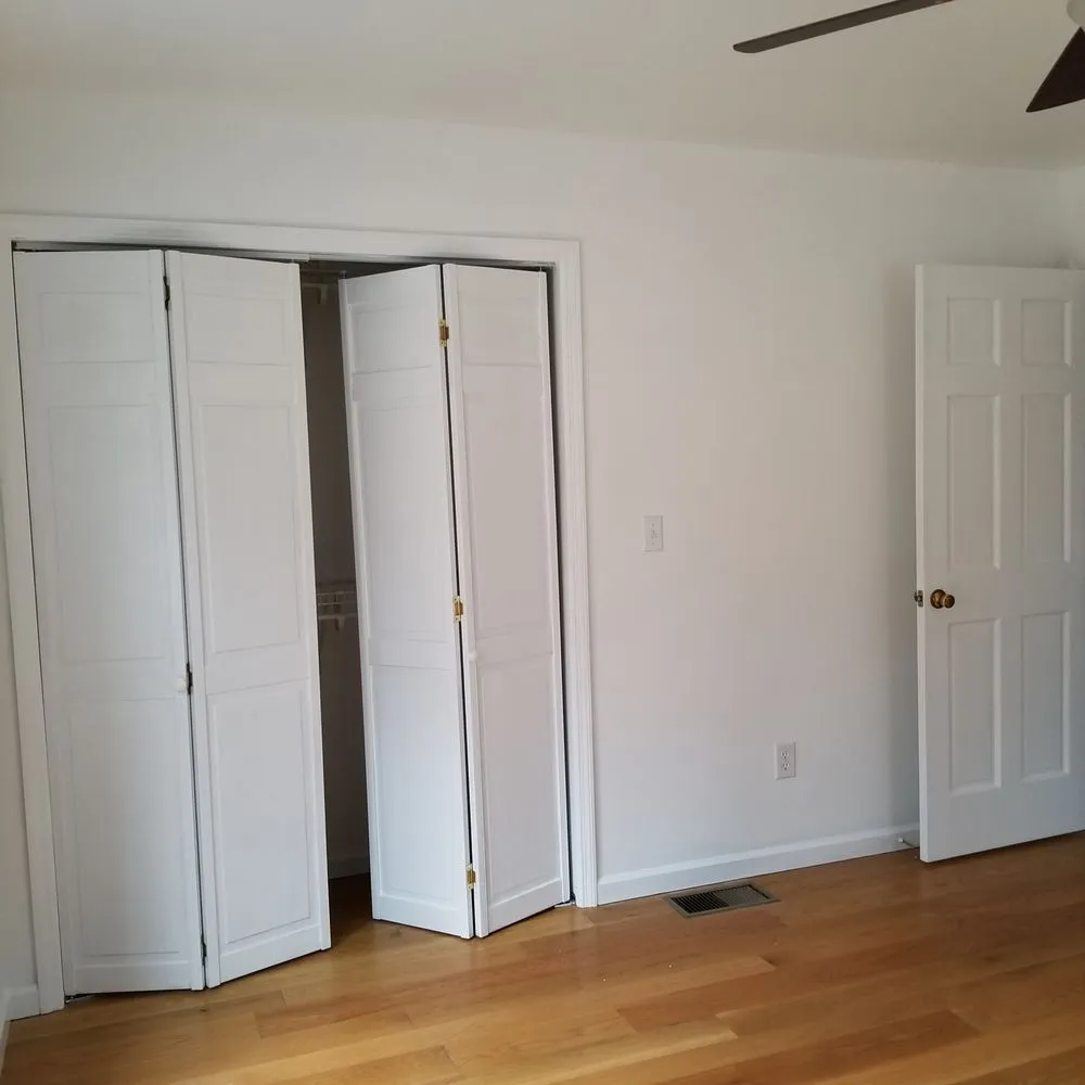 Slide of Carlos Lucas