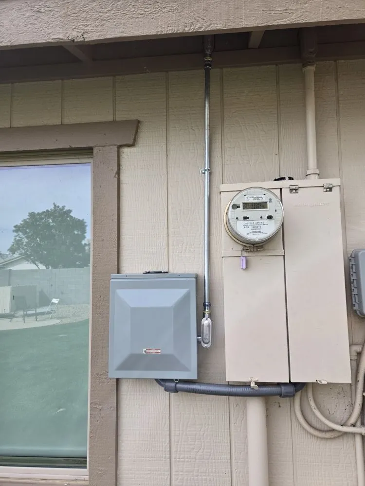 Slide of Carlos Molina