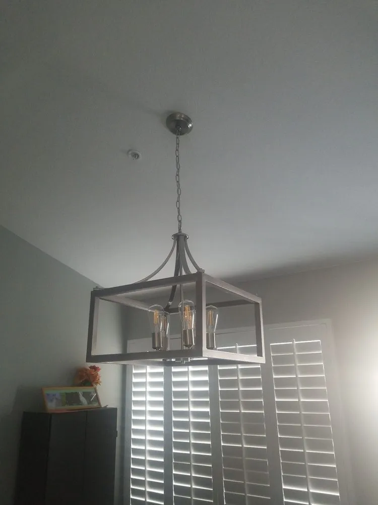 Slide of Carl's Home Improvement