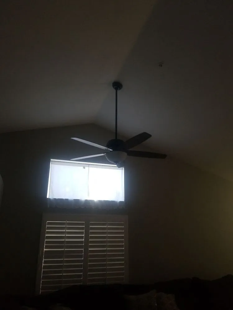 Slide of Carl's Home Improvement