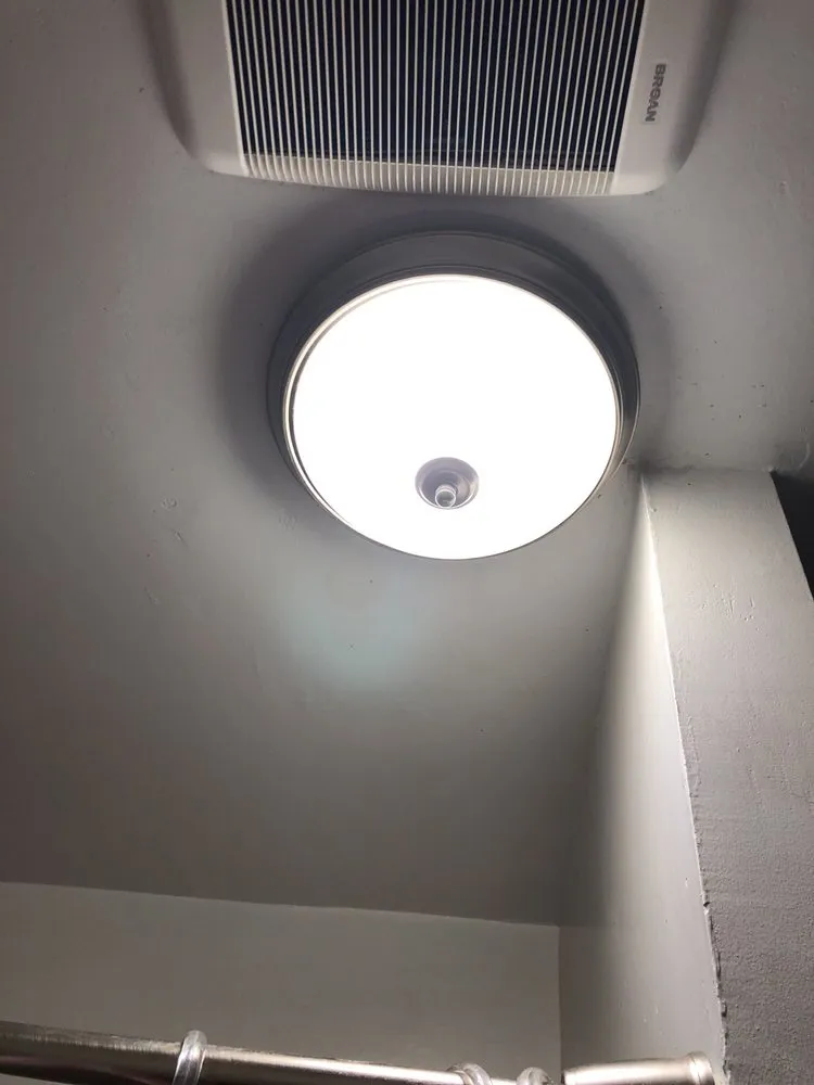 Slide of Carl's Home Improvement