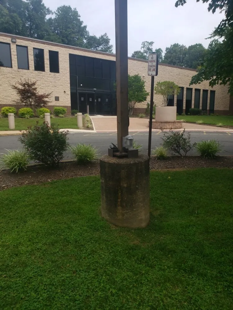 Slide of Carmona Electric