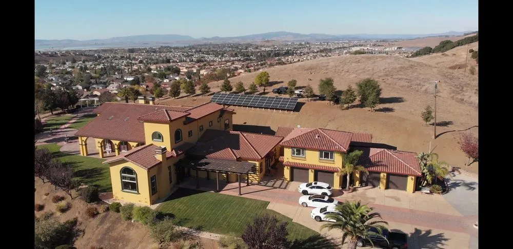 Slide of Caro Electric