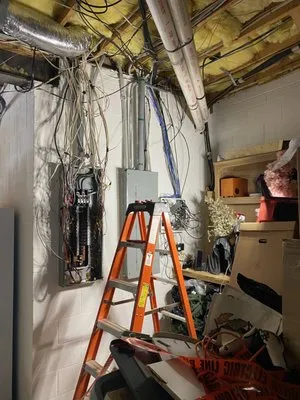 Carolina Electric of Winston Salem & Greensboro Logo