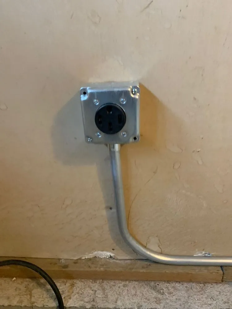 Slide of Carranza Electric