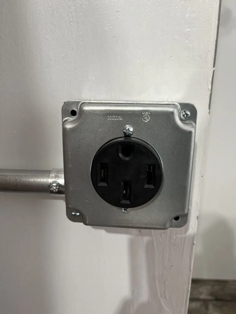 Slide of Carranza Electric