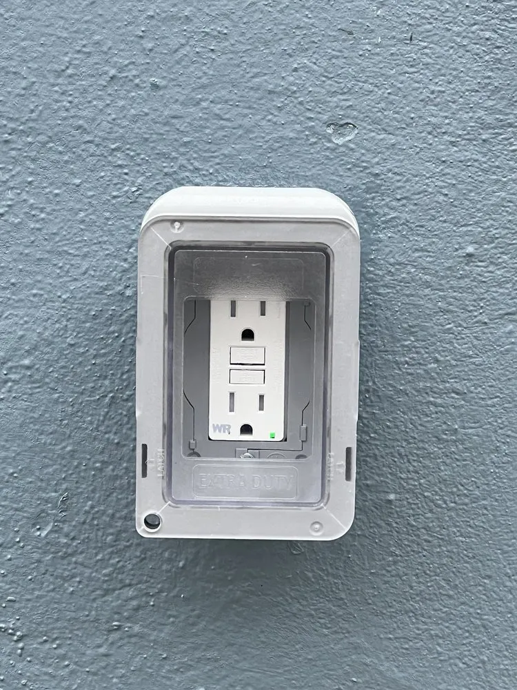 Slide of Carranza Electric