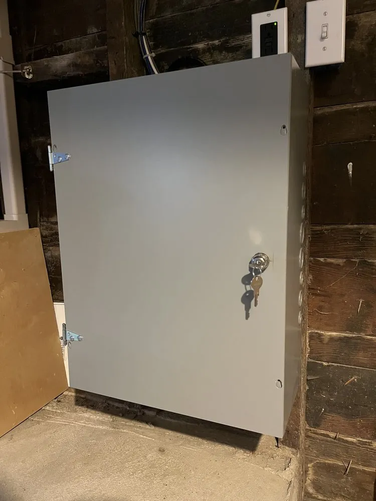 Slide of Carranza Electric