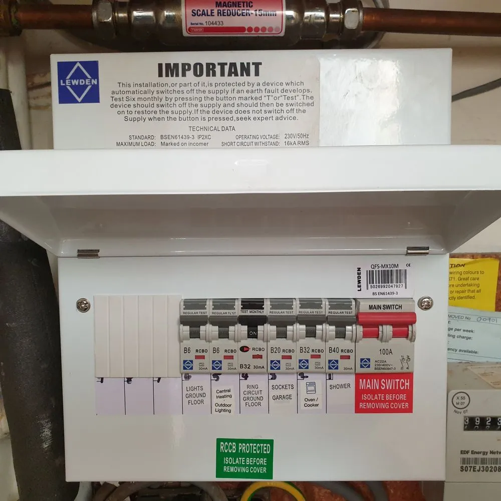 Slide of Carrier Pkwy Electrician