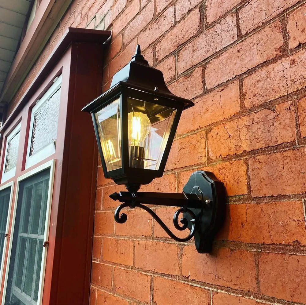 Slide of Carrol Gardens Electricians