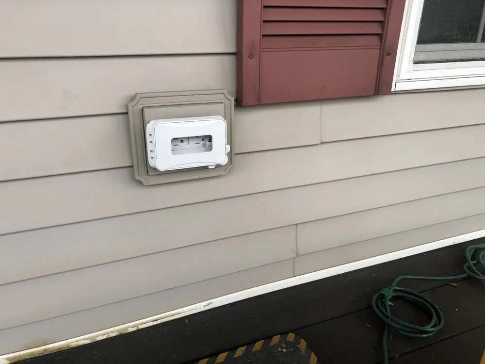 Slide of Carrollton Certified Electrician