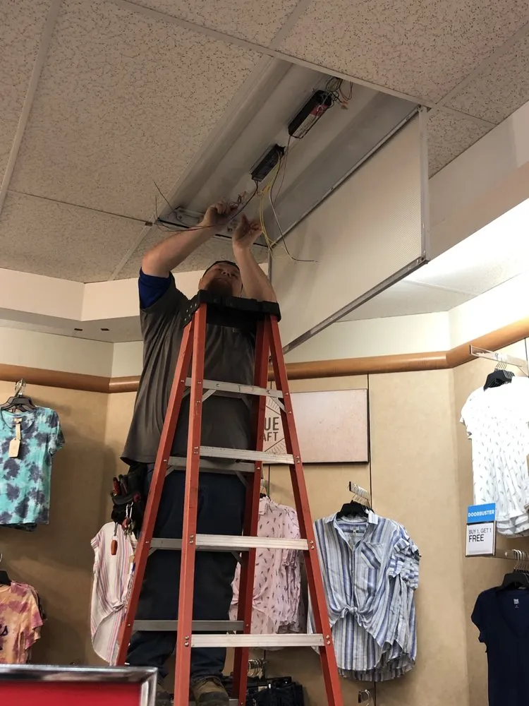 Trusted lighting installation in , by Carte Electric