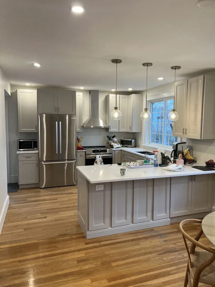 Emergency outlet and switch repair service in ,  - Carvalho Electric