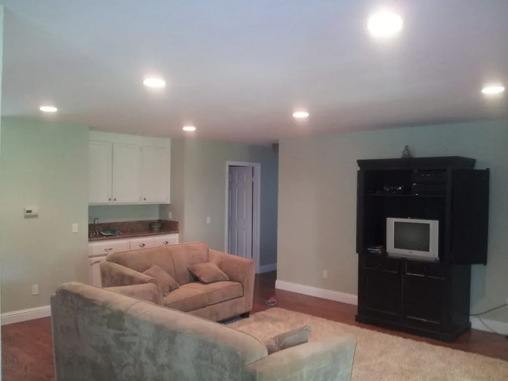 Slide of CAS Electric