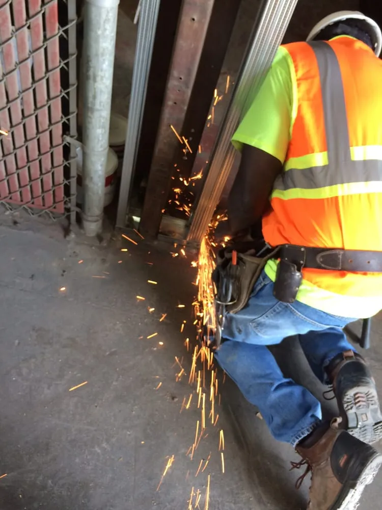 Slide of Casanova Construction