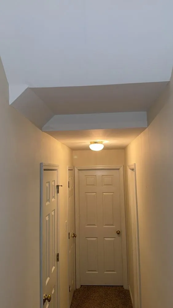 Affordable electrician providing panel upgrade in , 