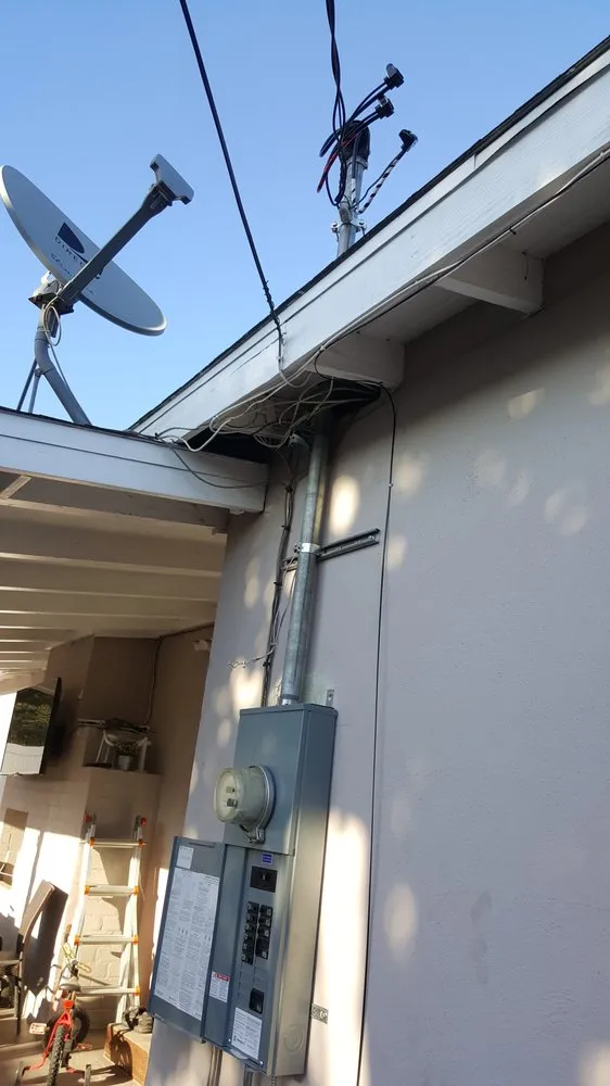 Slide of Casfav Electric