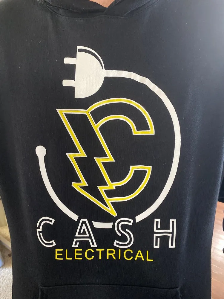 Licensed outlet and switch repair in Kansas, IL by Cash Electrical