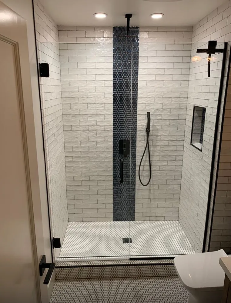 Slide of Castaneda Construction