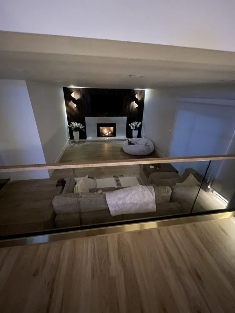 Slide of Castaneda Construction