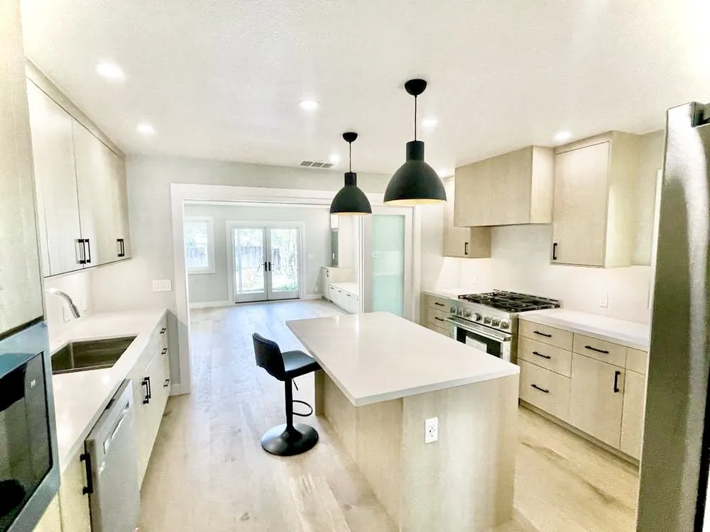 Trusted electrical service for homes in emergency electrical service,  by 