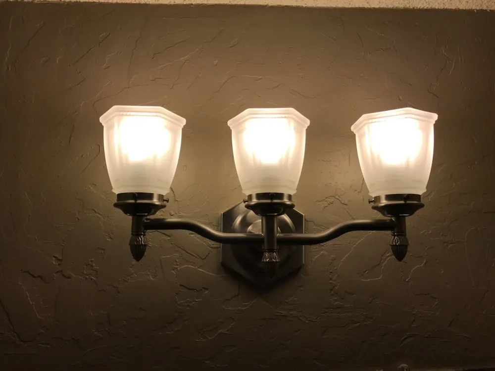 Slide of Castillo 6M Electric