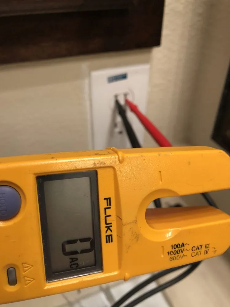 Slide of Castillo 6M Electric