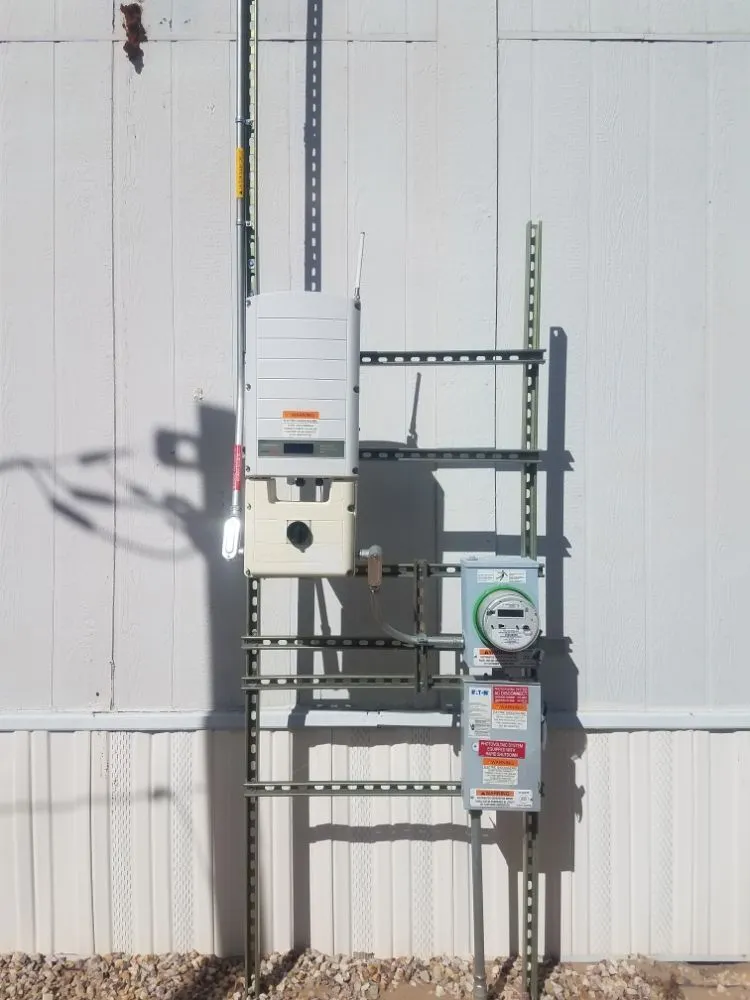 Slide of Castillo Electric