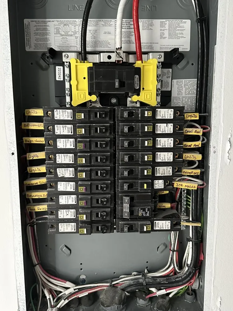 Trusted circuit breaker repair service in Port St. Lucie, FL - Castillo's Electrical Service